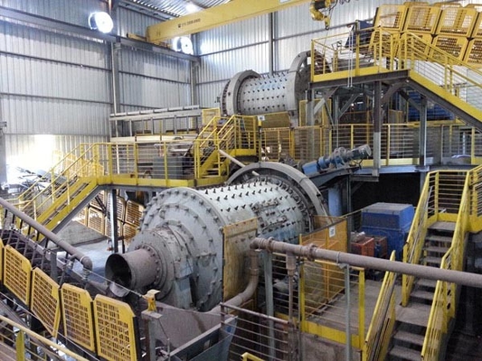 Large Capacity Ore Grinding Mill Air Swept Pulverizer 350 Celsius Degrees