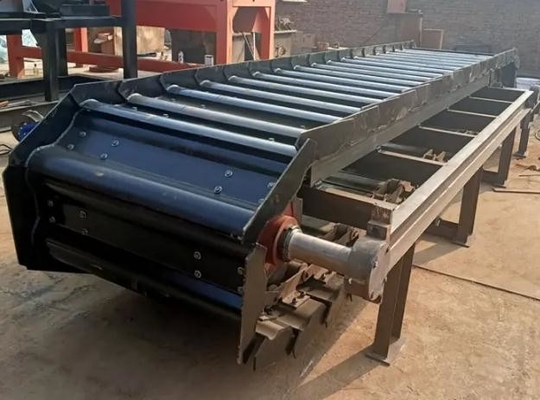 Large Capacity Conveying Hoisting Machine Apron Feeder For Coal