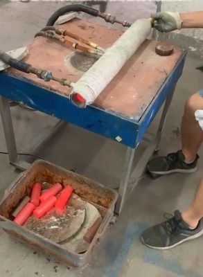 Mesin Metalurgi GPH-100 Tungku Induksi Frekuensi Menengah