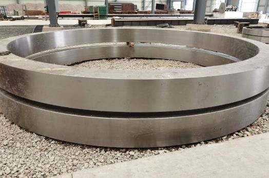 Suku Cadang Mesin Pertambangan Rotary Kiln Gear Dan Coran Ban Dan Tempa