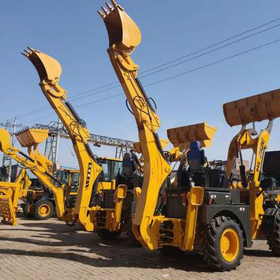 Backhoe Loader 1.3m3 Kapasitas Bucket Mesin Konstruksi Tugas Berat