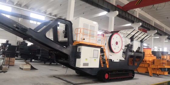Pembuatan Pasir Batu PE750 × 1060 Mesin Jaw Crusher Mobile Untuk Penambangan