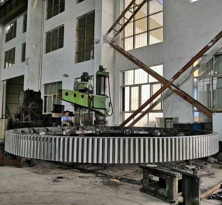 120MT Single Piece Ball Mill Girth Gear Dalam Produksi Penghancur Dan Kiln Rotary